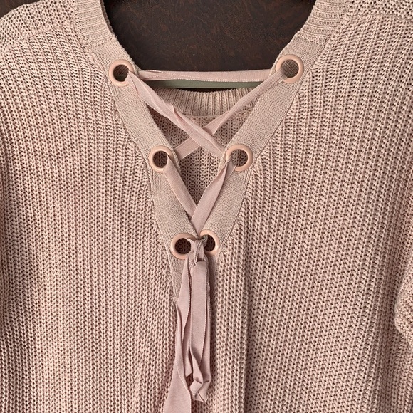 Light pink sweater from Garage. Cute & cozy! - Picture 3 of 3